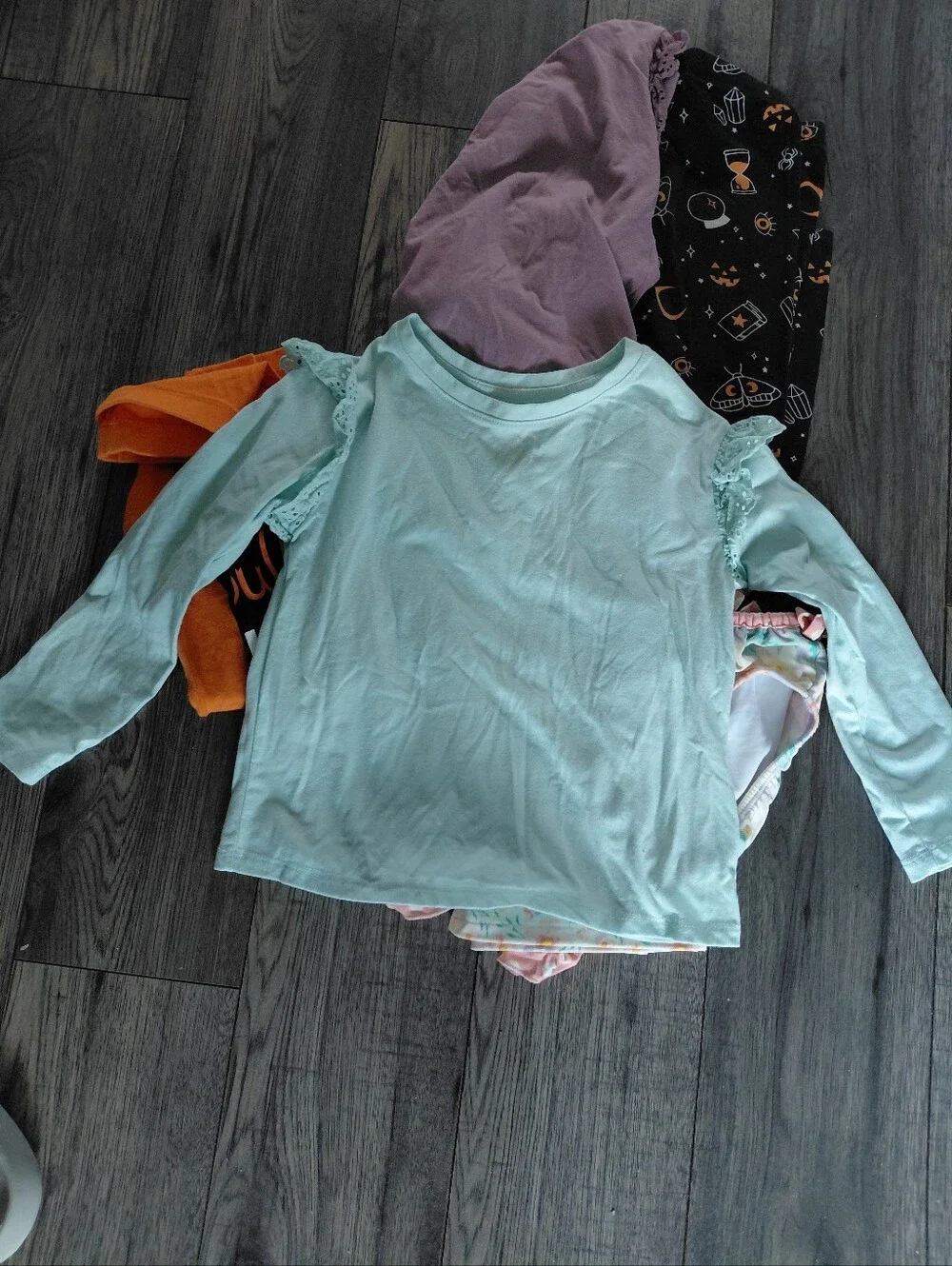 Girls Pajama And Blouse Bundle Size 6/6x